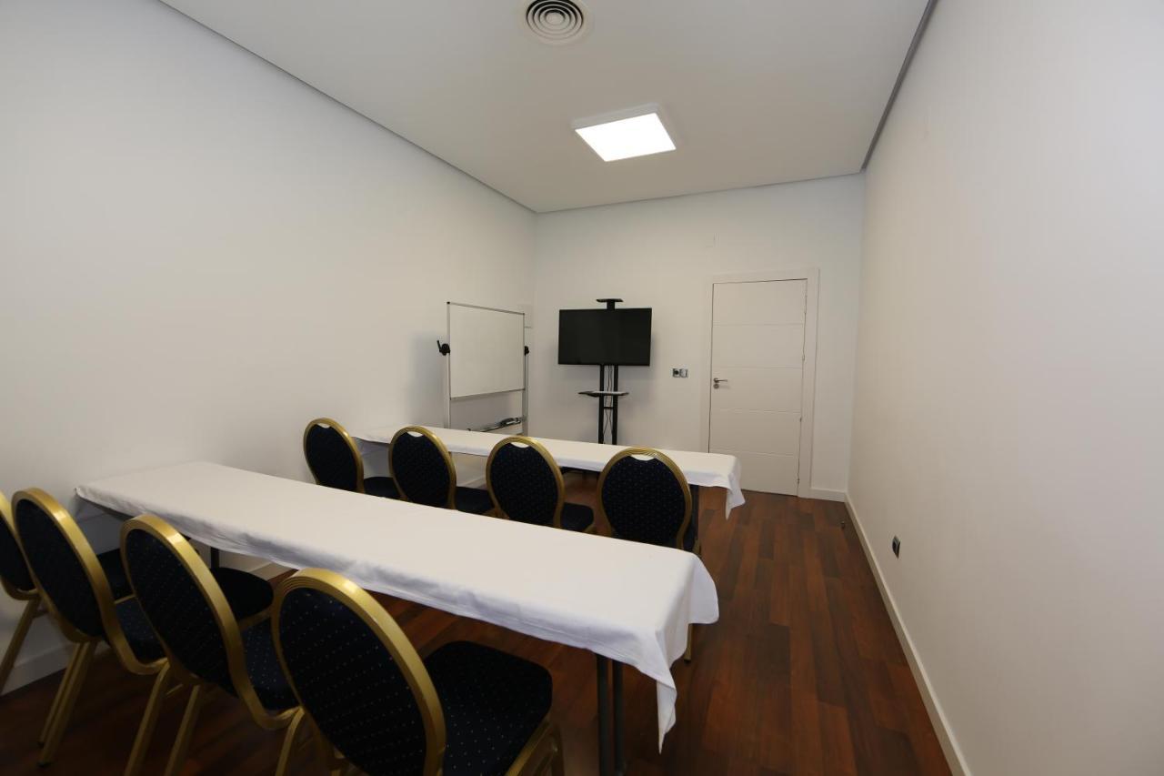 Hotel Universidad Albacete Ngoại thất bức ảnh